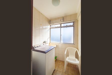 Apartamento para alugar com 74m², 2 quartos e 1 vagaÁrea de Serviço