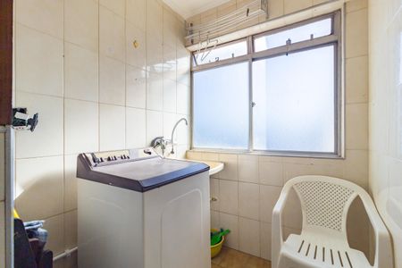 Apartamento para alugar com 74m², 2 quartos e 1 vagaÁrea de Serviço