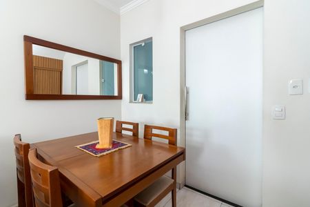 Casa de condomínio à venda com 80m², 2 quartos e 1 vagaSala de Jantar