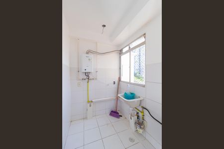 Apartamento à venda com 39m², 2 quartos e 1 vaga Apartamento à venda com 39m², 2 quartos e 1 vagaCozinha e área de serviço