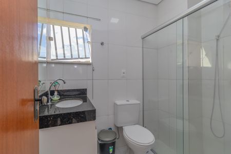 Casa à venda com 277m², 3 quartos e 3 vagas Casa à venda com 277m², 3 quartos e 3 vagasBanheiro 1