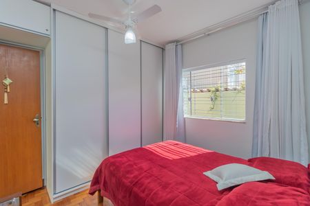 Casa à venda com 277m², 3 quartos e 3 vagas Casa à venda com 277m², 3 quartos e 3 vagasQuarto 3