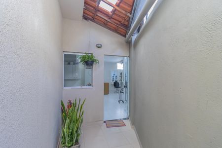 Casa à venda com 277m², 3 quartos e 3 vagas Casa à venda com 277m², 3 quartos e 3 vagasÁrea comum
