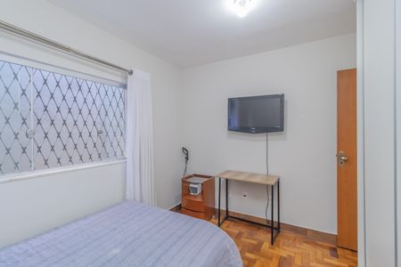 Casa à venda com 277m², 3 quartos e 3 vagas Casa à venda com 277m², 3 quartos e 3 vagasQuarto 1