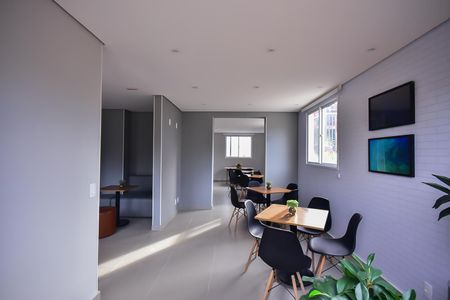 Apartamento à venda com 42m², 2 quartos e sem vaga Apartamento à venda com 42m², 2 quartos e sem vagaÁrea comum