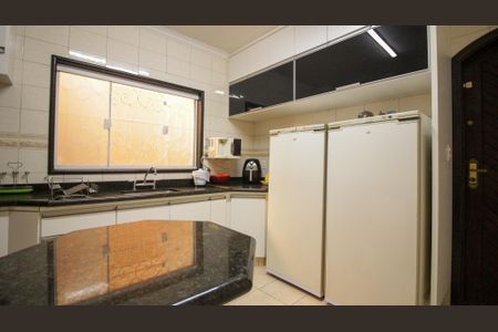 Casa à venda com 300m², 3 quartos e 2 vagasCozinha