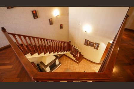 Casa à venda com 300m², 3 quartos e 2 vagasHall dos Quartos