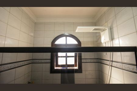 Casa à venda com 300m², 3 quartos e 2 vagasBanheiro