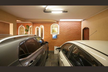 Casa à venda com 300m², 3 quartos e 2 vagasGaragem