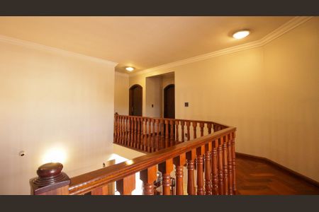 Casa à venda com 300m², 3 quartos e 2 vagasHall dos Quartos