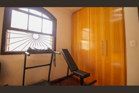 Casa à venda com 300m², 3 quartos e 2 vagasQuarto 1