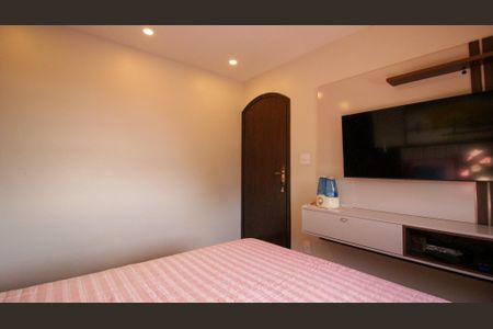 Casa à venda com 300m², 3 quartos e 2 vagasSuíte