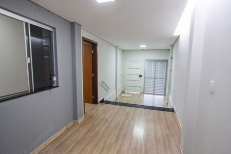 Casa para alugar com 155m², 5 quartos e 1 vaga Casa para alugar com 155m², 5 quartos e 1 vagaSala 1