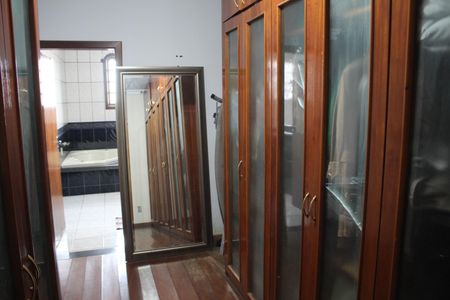 Casa à venda com 439m², 4 quartos e 4 vagasCobertura