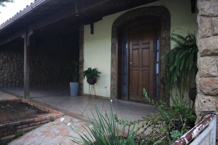 Casa à venda com 439m², 4 quartos e 4 vagasQuintal