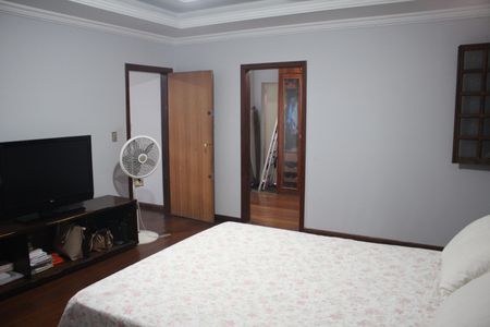 Casa à venda com 439m², 4 quartos e 4 vagasCobertura