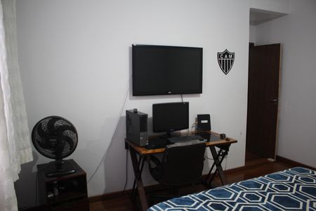 Casa à venda com 439m², 4 quartos e 4 vagasQuarto 3