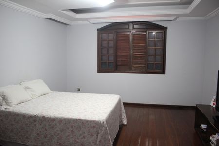 Casa à venda com 439m², 4 quartos e 4 vagasCobertura