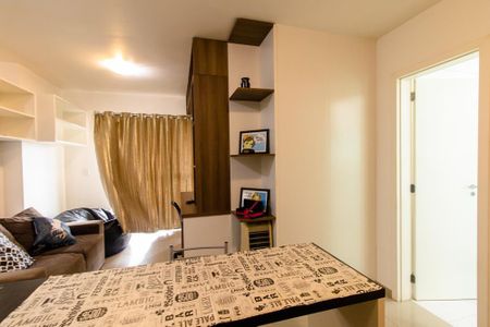 Studio para alugar com 33m², 1 quarto e sem vaga Studio para alugar com 33m², 1 quarto e sem vagaCozinha