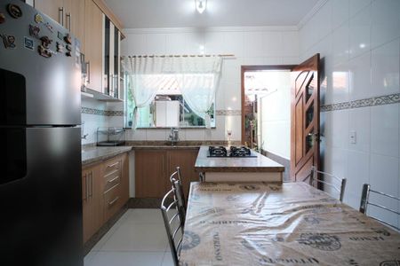 Casa à venda com 125m², 2 quartos e 2 vagasCopa