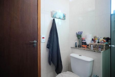 Casa à venda com 125m², 2 quartos e 2 vagasBanheiro Quarto