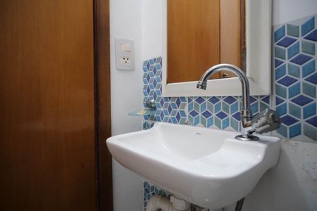 Casa à venda com 125m², 2 quartos e 2 vagasLavabo 