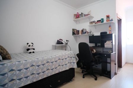 Casa à venda com 125m², 2 quartos e 2 vagasQuarto 2