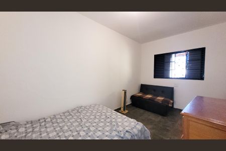 Casa à venda com 319m², 3 quartos e 7 vagasQuarto da Edícula