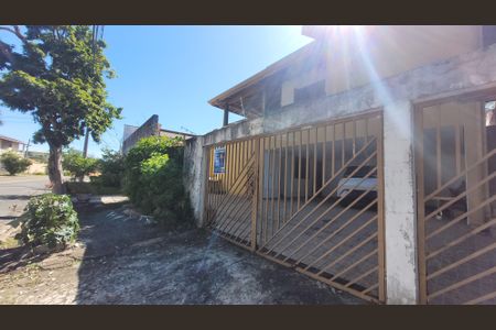 Casa à venda com 319m², 3 quartos e 7 vagasFachada e placa