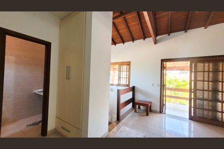 Casa à venda com 319m², 3 quartos e 7 vagasSala de TV