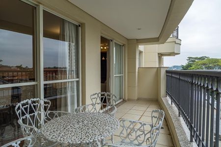 Apartamento à venda com 146m², 3 quartos e 3 vagas Apartamento à venda com 146m², 3 quartos e 3 vagasVaranda Sala