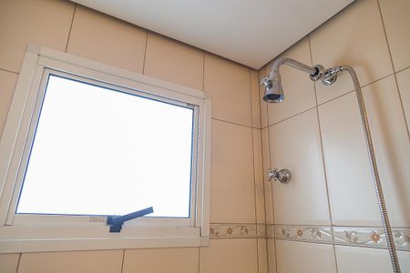 Apartamento à venda com 146m², 3 quartos e 3 vagas Apartamento à venda com 146m², 3 quartos e 3 vagasBanheiro Suíte 1