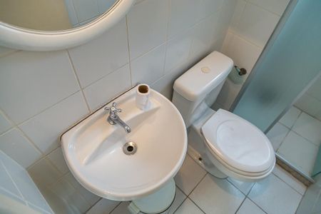 Apartamento à venda com 146m², 3 quartos e 3 vagas Apartamento à venda com 146m², 3 quartos e 3 vagasBanheiro de Serviço