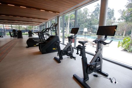 Apartamento para alugar com 265m², 3 quartos e 4 vagas Apartamento para alugar com 265m², 3 quartos e 4 vagasÁrea comum - Academia