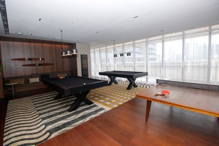 Apartamento para alugar com 265m², 3 quartos e 4 vagas Apartamento para alugar com 265m², 3 quartos e 4 vagasSalão de jogos