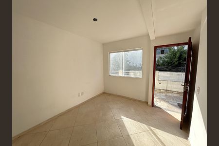 Casa para alugar com 62m², 2 quartos e 1 vagaSala