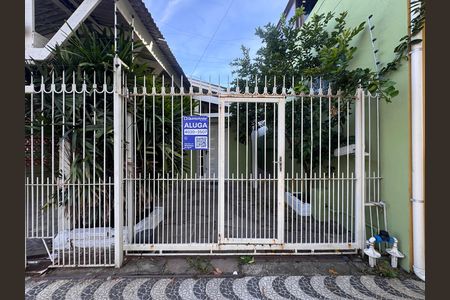 Casa para alugar com 70m², 2 quartos e sem vaga Casa para alugar com 70m², 2 quartos e sem vagaFachada