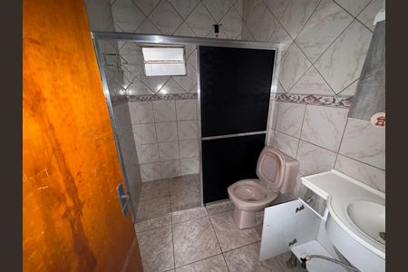 Casa para alugar com 70m², 2 quartos e sem vaga Casa para alugar com 70m², 2 quartos e sem vagaBanheiro