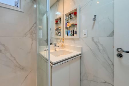 Apartamento à venda com 70m², 2 quartos e 1 vagaBanheiro da Suíte