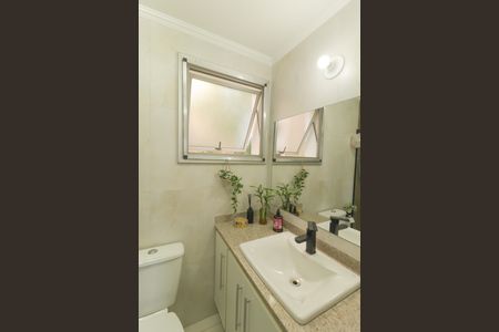 Apartamento à venda com 66m², 2 quartos e 1 vaga Apartamento à venda com 66m², 2 quartos e 1 vagaBanheiro