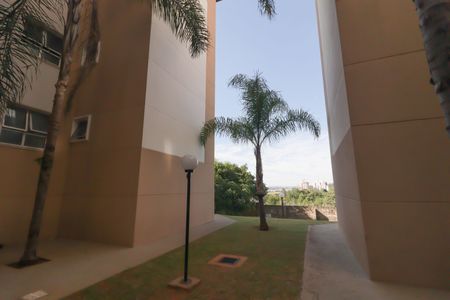 Apartamento à venda com 66m², 2 quartos e 1 vaga Apartamento à venda com 66m², 2 quartos e 1 vagaFachada