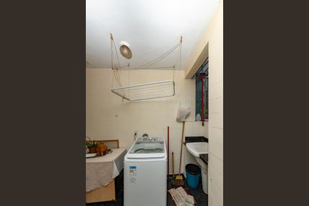 Apartamento à venda com 110m², 3 quartos e 1 vagaÁrea de Serviço