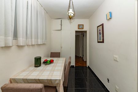 Apartamento à venda com 110m², 3 quartos e 1 vagaSala