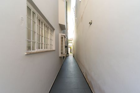 Casa à venda com 154m², 3 quartos e 2 vagasCorredor Externo