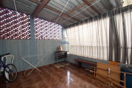 Casa à venda com 150m², 4 quartos e 1 vagaÁrea Comum - Salão