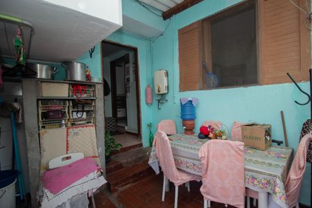 Casa à venda com 150m², 4 quartos e 1 vagaÁrea de Serviço Casa 2