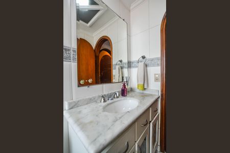 Apartamento à venda com 130m², 3 quartos e 2 vagasBanheiro Social