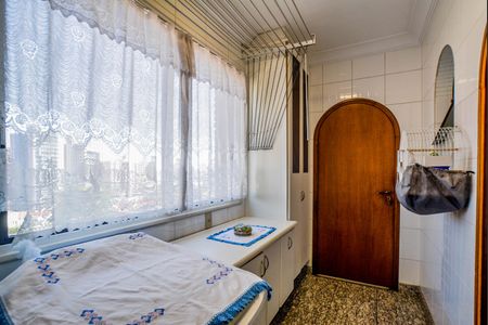 Apartamento à venda com 130m², 3 quartos e 2 vagasÁrea de Serviço