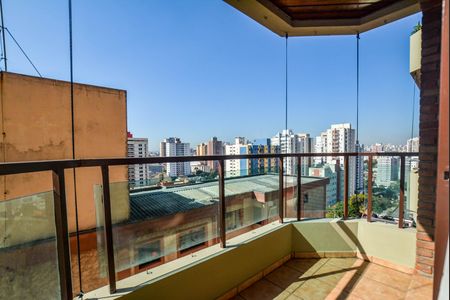 Apartamento à venda com 130m², 3 quartos e 2 vagasSuíte