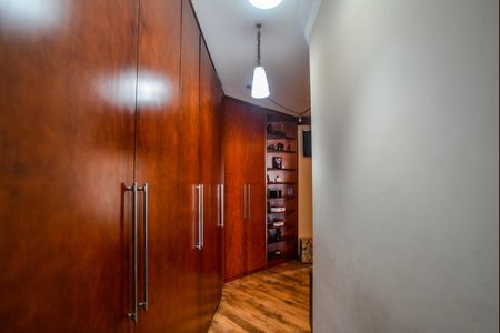 Apartamento à venda com 130m², 3 quartos e 2 vagasSuíte